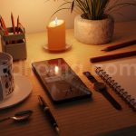 دانلود موکاپ گوشی هوشمند با میز کار و قهوه Smartphone Mockup with Stationery Coffee